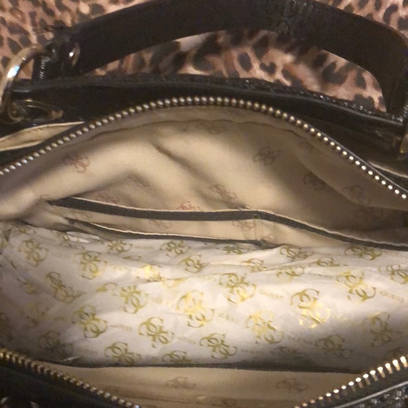 Sold - Picture 3 of 7